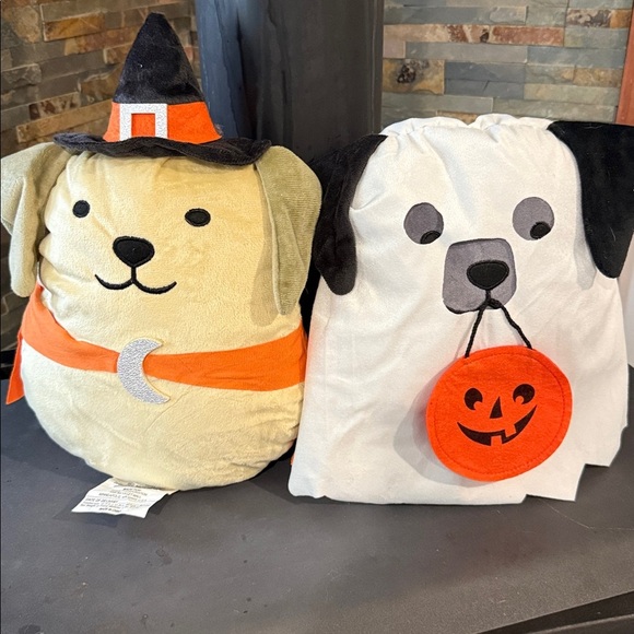 Halloween Dog Pillow Set with Witch Hat and Pumpkin. NWOT. You get both! - Picture 1 of 1